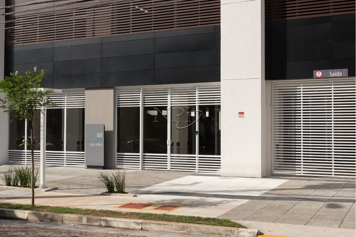 Fachada da Gold Black em Moema
